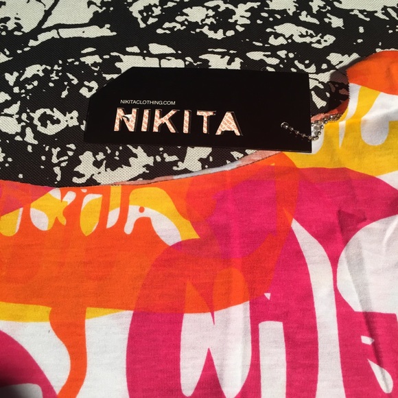 “Nikita” NWT Tee Shirt - Picture 2 of 8
